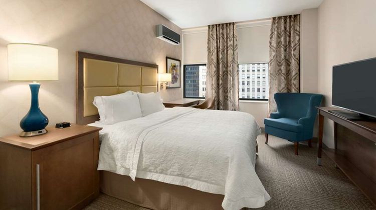 Hampton Inn Chicago Downtown/N Loop Room
