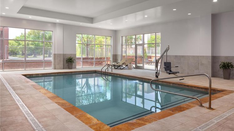 Embassy Suites Charlotte Ayrsley Pool