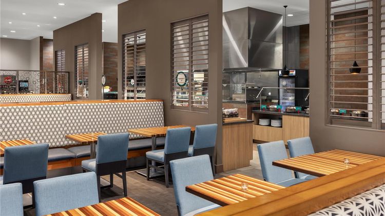 Embassy Suites Charlotte Ayrsley Restaurant