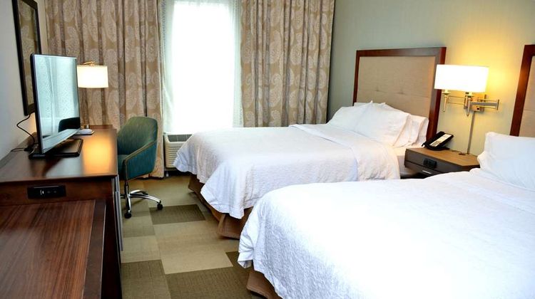 Hampton Inn & Suites Deland Room