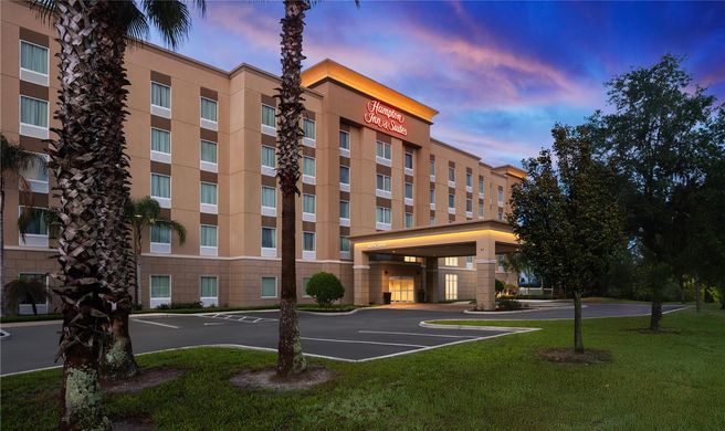 Hampton Inn & Suites Deland Exterior