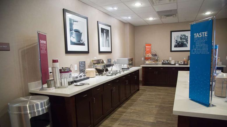 <b>Hampton Inn & Suites McKinney Restaurant</b>. Images powered by <a href="https://iceportal.shijigroup.com/" title="IcePortal" target="_blank">IcePortal</a>.
