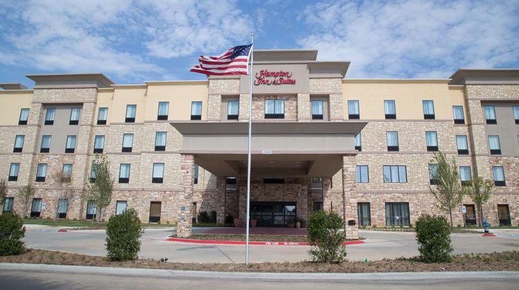 Hampton Inn & Suites McKinney Exterior