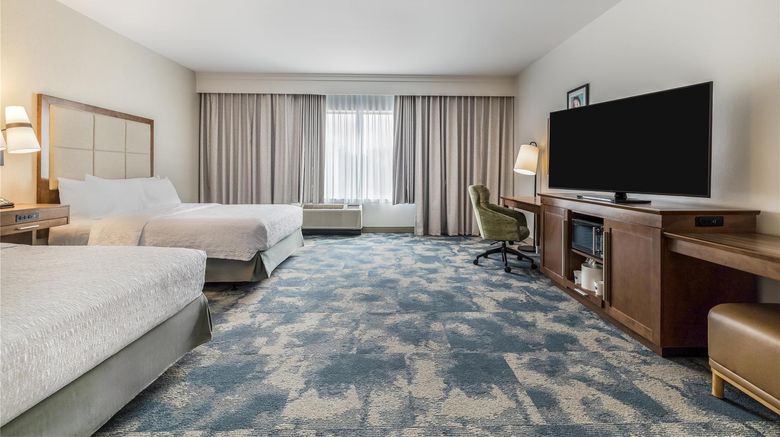 <b>Hampton Inn & Suites Dallas/Plano-East Room</b>. Images powered by <a href="https://iceportal.shijigroup.com/" title="IcePortal" target="_blank">IcePortal</a>.
