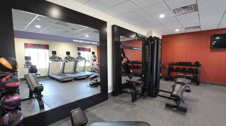 <b>Hampton Inn & Suites-Dallas Market Ctr Health</b>. Images powered by <a href="https://iceportal.shijigroup.com/" title="IcePortal" target="_blank">IcePortal</a>.