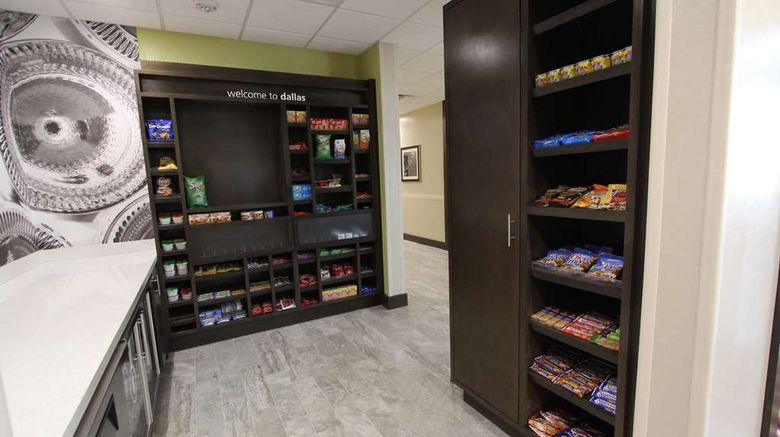 <b>Hampton Inn & Suites-Dallas Market Ctr Restaurant</b>. Images powered by <a href="https://iceportal.shijigroup.com/" title="IcePortal" target="_blank">IcePortal</a>.