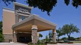 Hampton Inn & Suites-Dallas Market Ctr Exterior