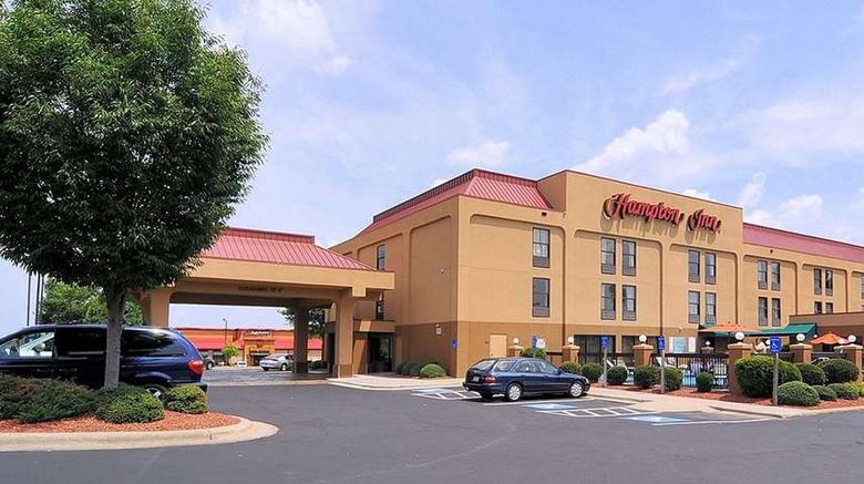 <b>Hampton Inn Eden Exterior</b>. Images powered by <a href="https://iceportal.shijigroup.com/" title="IcePortal" target="_blank">IcePortal</a>.