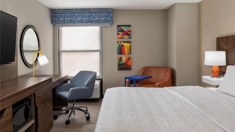 <b>Hampton Inn Eden Room</b>. Images powered by <a href="https://iceportal.shijigroup.com/" title="IcePortal" target="_blank">IcePortal</a>.