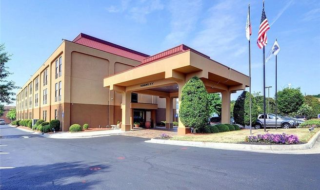 Hampton Inn Eden Exterior