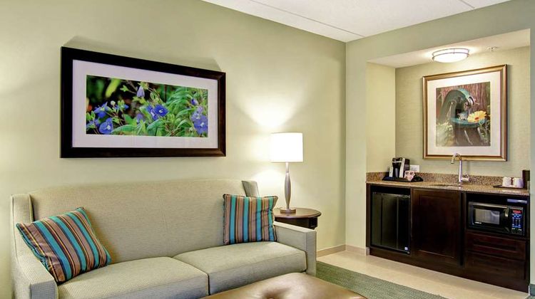 Hilton Garden Inn Woodbridge Room