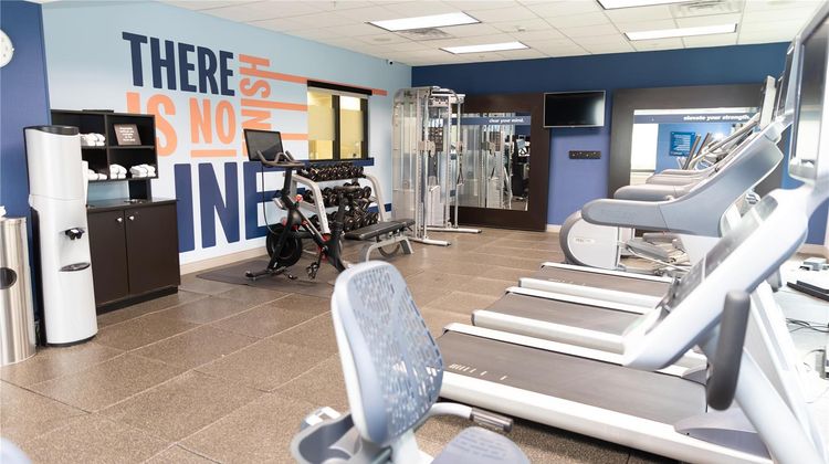 Hampton Inn & Suites Stroudsburg Bartons Health