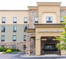 Hampton Inn & Suites Stroudsburg Bartons Exterior