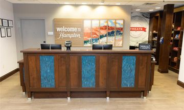 Hampton Inn & Suites Stroudsburg Bartons