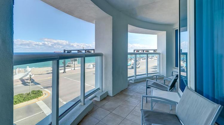 Beach House Fort Lauderdale, a Hilton Resort Room