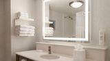 <b>Hampton Inn - Pembroke Pines Room</b>. Images powered by <a href="https://iceportal.shijigroup.com/" title="IcePortal" target="_blank">IcePortal</a>.