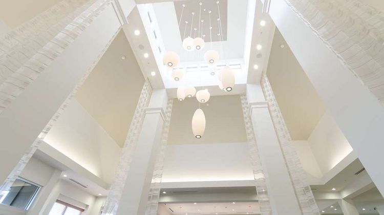 Hilton Garden Inn Hickory Lobby