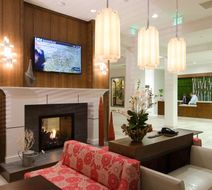 Hilton Garden Inn Hickory Lobby