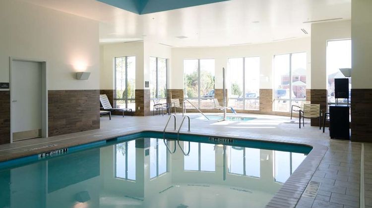 Hilton Garden Inn Hickory Pool