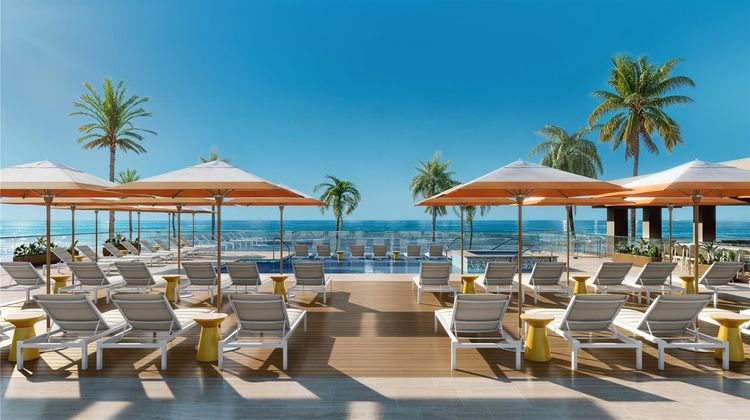 Hilton Hawaiian Village Pool