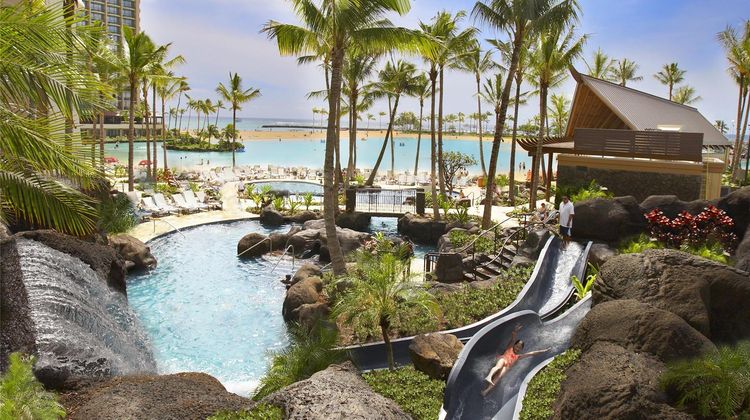 Hilton Hawaiian Village Pool