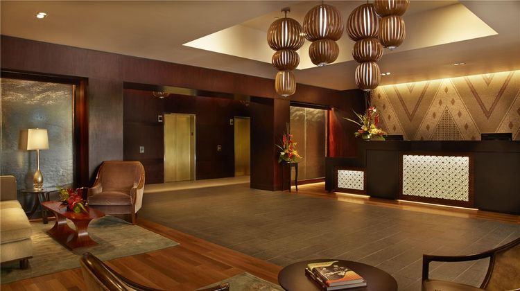 Hilton Hawaiian Village Lobby