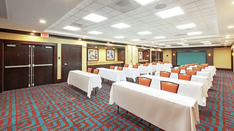 <b>Hampton Inn & Suites Houston North IAH Meeting</b>. Images powered by <a href="https://iceportal.shijigroup.com/" title="IcePortal" target="_blank">IcePortal</a>.