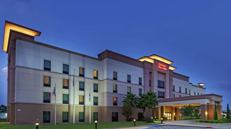 <b>Hampton Inn & Suites Houston North IAH Exterior</b>. Images powered by <a href="https://iceportal.shijigroup.com/" title="IcePortal" target="_blank">IcePortal</a>.