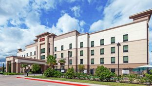Hampton Inn & Suites Houston North IAH