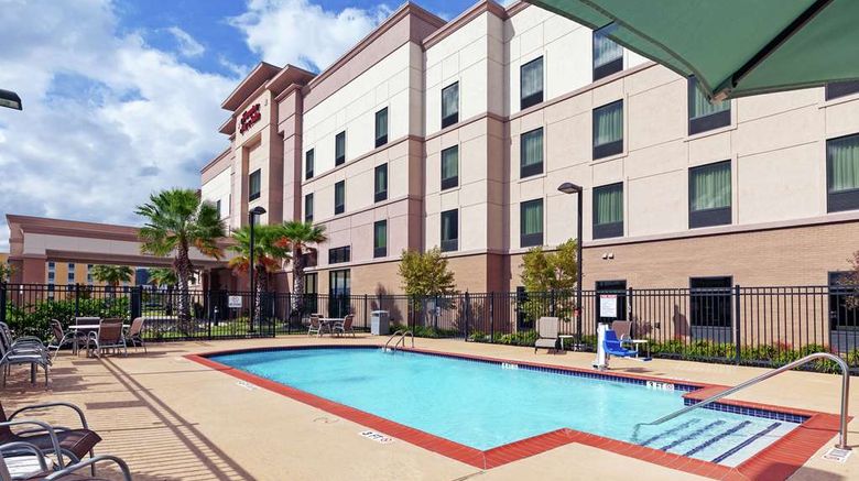 <b>Hampton Inn & Suites Houston North IAH Pool</b>. Images powered by <a href="https://iceportal.shijigroup.com/" title="IcePortal" target="_blank">IcePortal</a>.