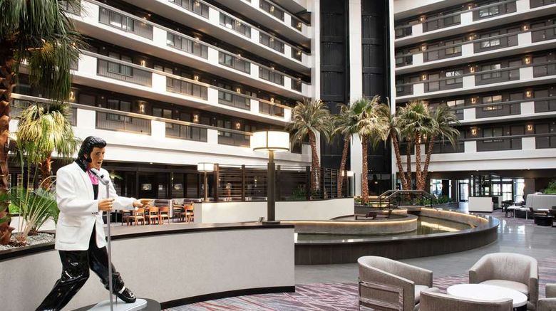 <b>Embassy Suites by Hilton Las Vegas Lobby</b>. Images powered by <a href="https://iceportal.shijigroup.com/" title="IcePortal" target="_blank">IcePortal</a>.