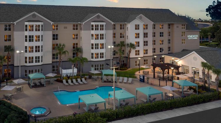 Homewood Suites Orlando Near Univ Studio Pool