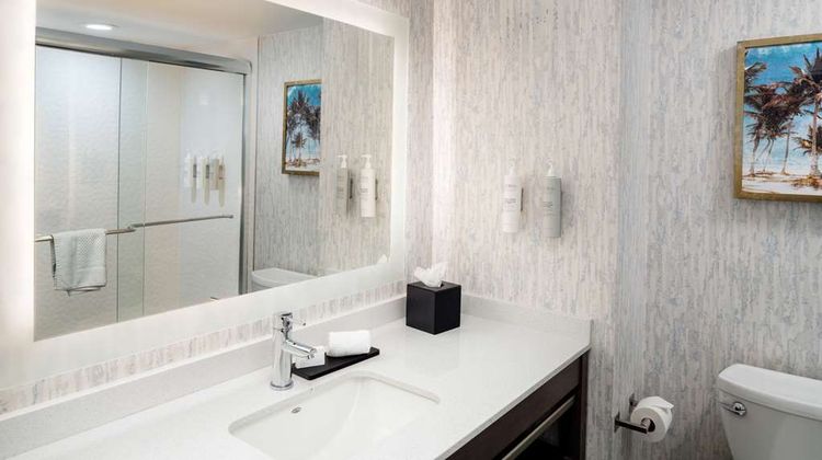 Embassy Suites Orlando North Room