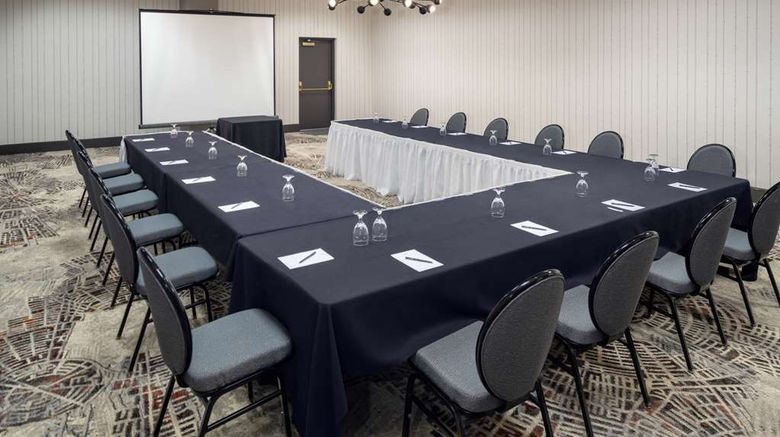 <b>Embassy Suites Orlando North Meeting</b>. Images powered by <a href="https://iceportal.shijigroup.com/" title="IcePortal" target="_blank">IcePortal</a>.