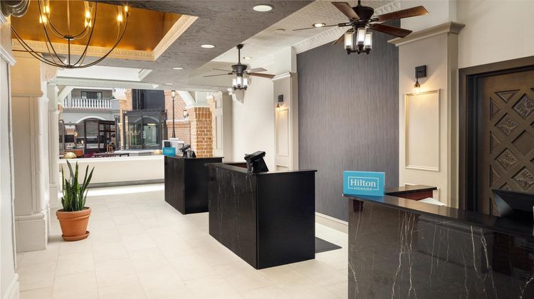 Embassy Suites Orlando North Lobby