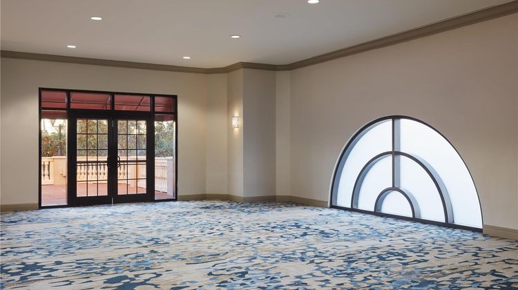 DoubleTree by Hilton Orlando Theme Park Lobby