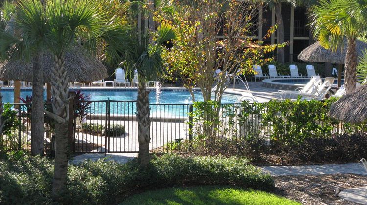 DoubleTree by Hilton Orlando Theme Park Pool