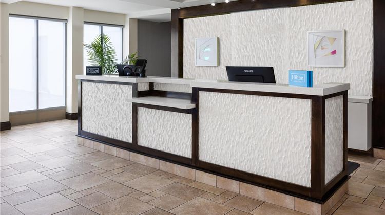Hilton Garden Inn Memphis Wolfchase Lobby
