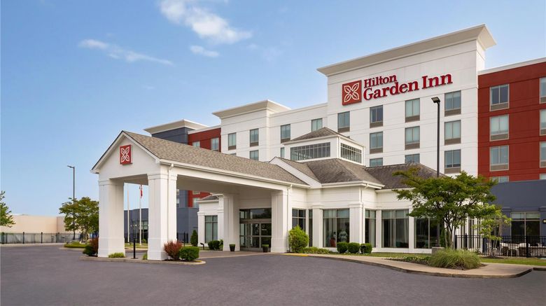 <b>Hilton Garden Inn Memphis Wolfchase Exterior</b>. Images powered by <a href="https://iceportal.shijigroup.com/" title="IcePortal" target="_blank">IcePortal</a>.