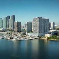 Doubletree by Hilton Grand Biscayne Bay
