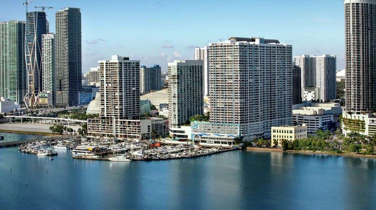 Doubletree by Hilton Grand Biscayne Bay Exterior