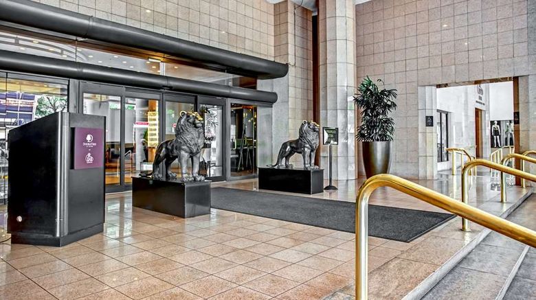<b>Doubletree by Hilton Grand Biscayne Bay Lobby</b>. Images powered by <a href="https://iceportal.shijigroup.com/" title="IcePortal" target="_blank">IcePortal</a>.