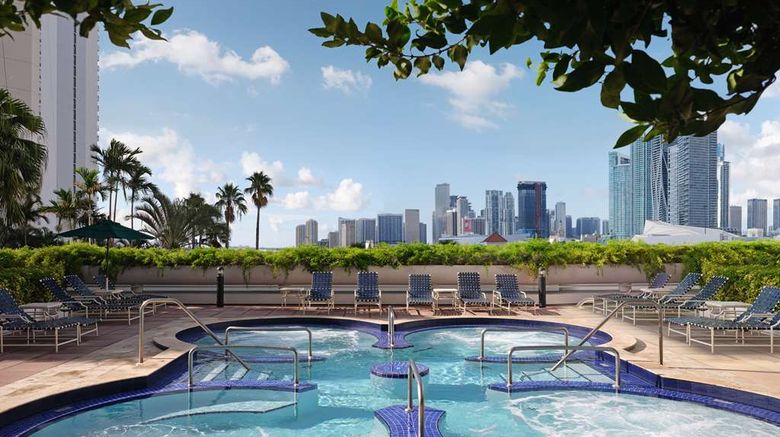 <b>Doubletree by Hilton Grand Biscayne Bay Spa</b>. Images powered by <a href="https://iceportal.shijigroup.com/" title="IcePortal" target="_blank">IcePortal</a>.