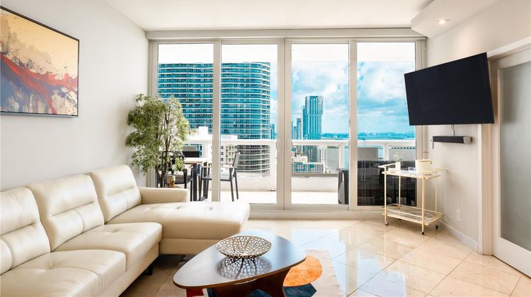 Doubletree by Hilton Grand Biscayne Bay Room