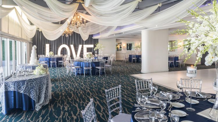 Doubletree by Hilton Grand Biscayne Bay Meeting