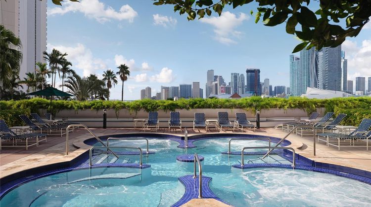 Doubletree by Hilton Grand Biscayne Bay Spa