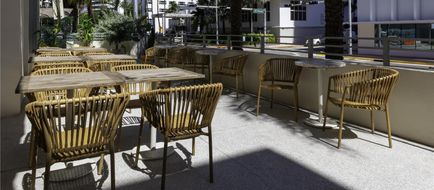 Hilton Garden Inn Miami South Beach Exterior