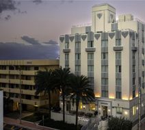 Hilton Garden Inn Miami South Beach Exterior