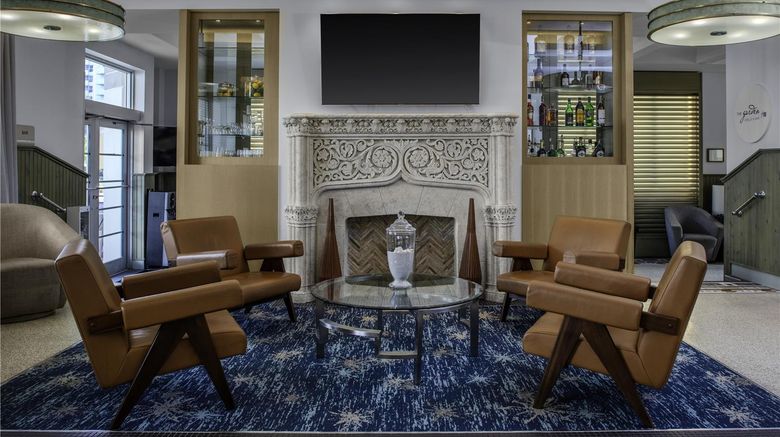 <b>Hilton Garden Inn Miami South Beach Lobby</b>. Images powered by <a href="https://iceportal.shijigroup.com/" title="IcePortal" target="_blank">IcePortal</a>.