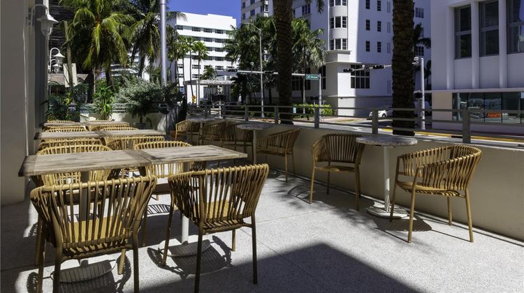 Hilton Garden Inn Miami South Beach Exterior